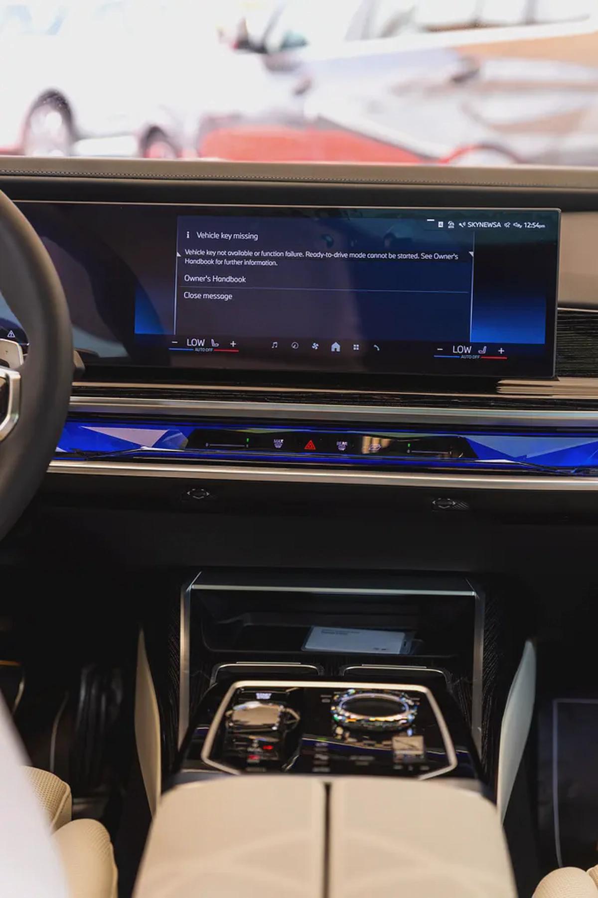 BMW 735i Luxury + M Kit – 2026 | Brand New | GCC | AED 410,000-17-17