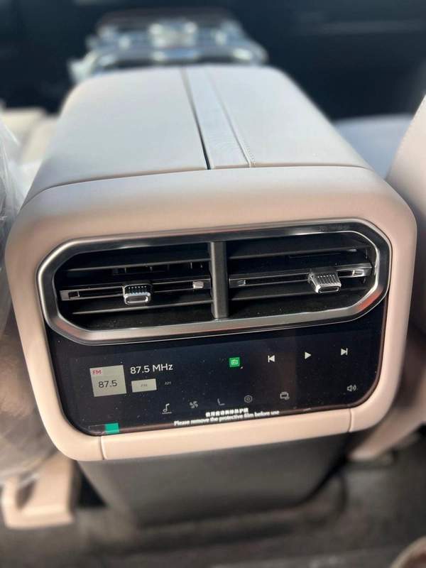 Jetour G700 2.0L Turbo engine FlagShip edition with dual electric motors, 904HP