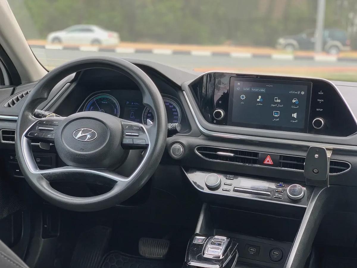فقط 22,500 درهم - هيونداي سوناتا - 2021 - محرك هايبرد - مواصفات خليجية-8-8