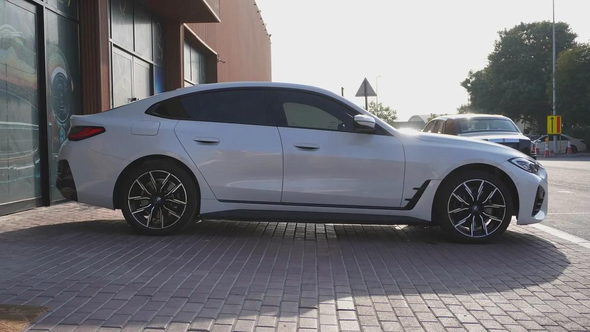 2024 BMW i4 eDrive 35 | Full Electric | GCC Specs | Very Low Mileage-5-5
