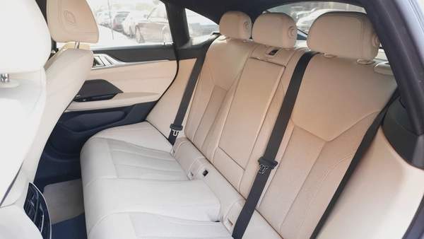 2024 BMW i4 eDrive 35 | Full Electric | GCC Specs | Very Low Mileage