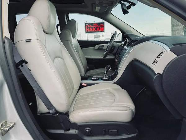 CHEVROLET TRAVERSE | 2009 | FULL OPTION | CLEAN CAR FRESH JAPAN IMPORT