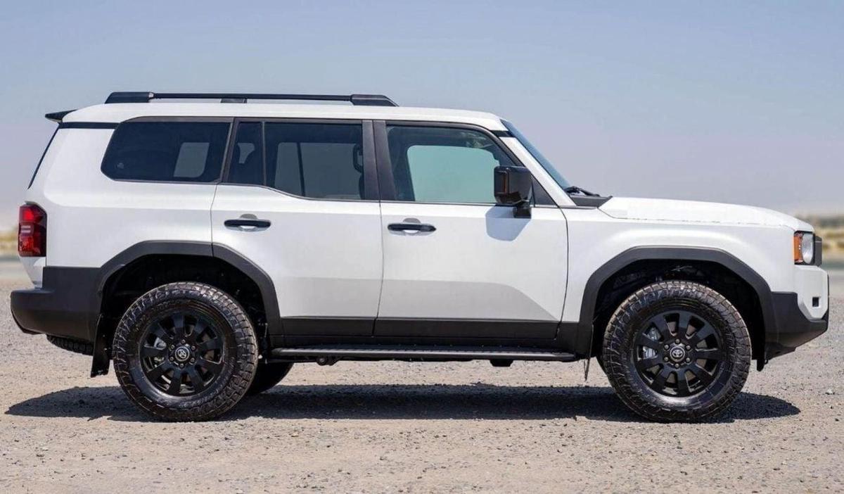 Toyota Prado TOYOTA PRADO 250 2.8D AT FIRST EDITION MY2024 – WHITE-6-6