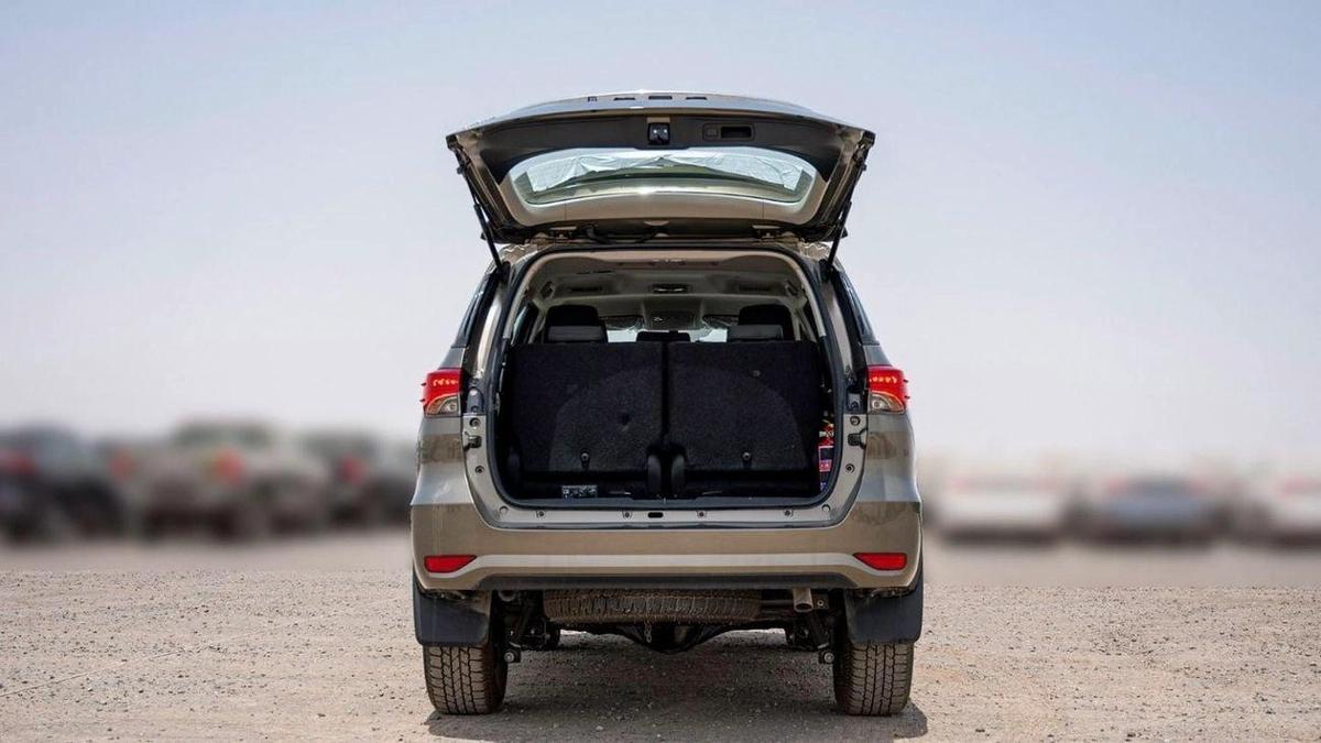 Toyota Fortuner fortuner 2.4L DIESEL-15-15