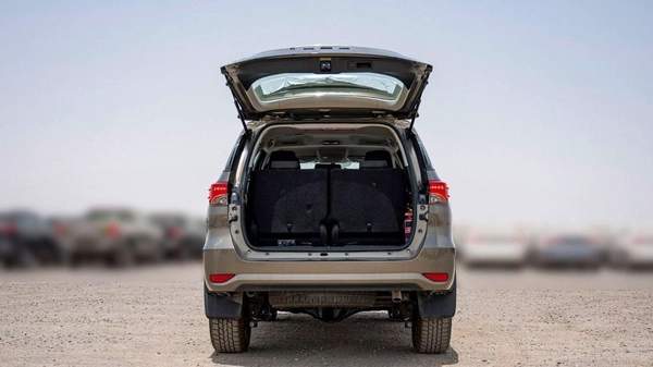 Toyota Fortuner fortuner 2.4L DIESEL