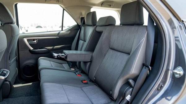 Toyota Fortuner fortuner 2.4L DIESEL