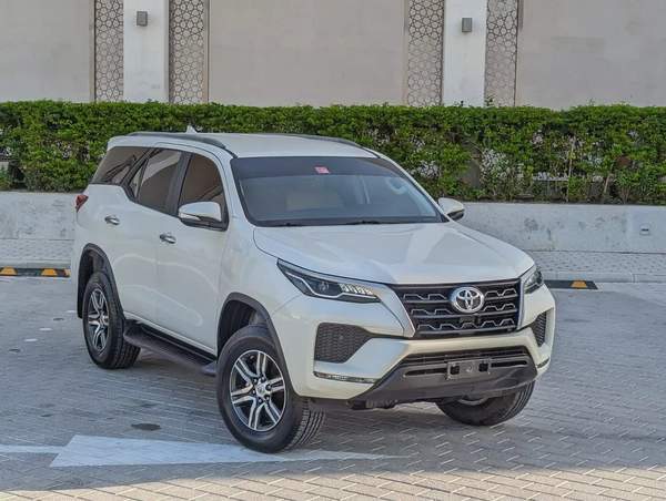 TOYOTA FORTUNER 2021 GCC V4 2.7L IN EXCELLENT CONDITION