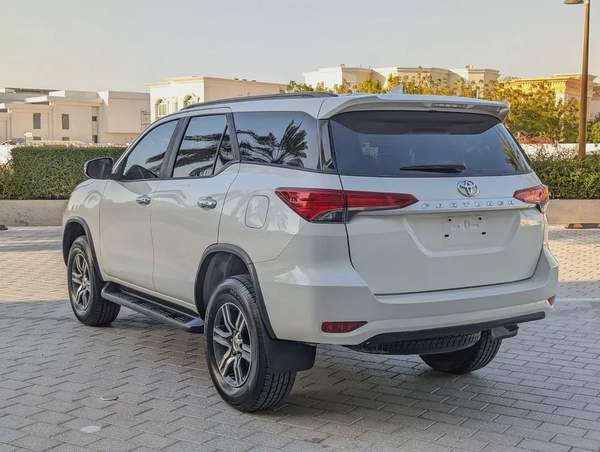 TOYOTA FORTUNER 2021 GCC V4 2.7L IN EXCELLENT CONDITION