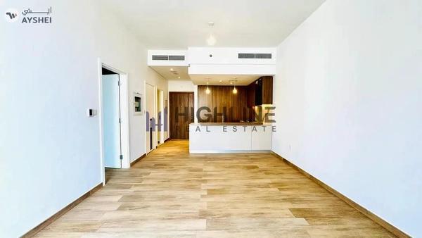 Supreme Finishing | Fitted Kitchen| Best Amenities