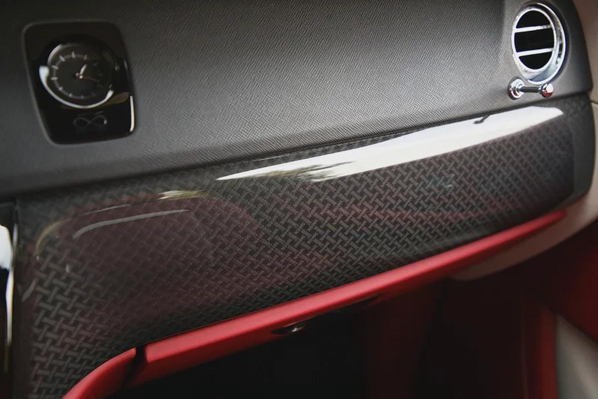 ROLLS ROYCE CULLINAN BLACK BADGE 2020 - FULLY LOADED - AMAZING CONDITION-14-14