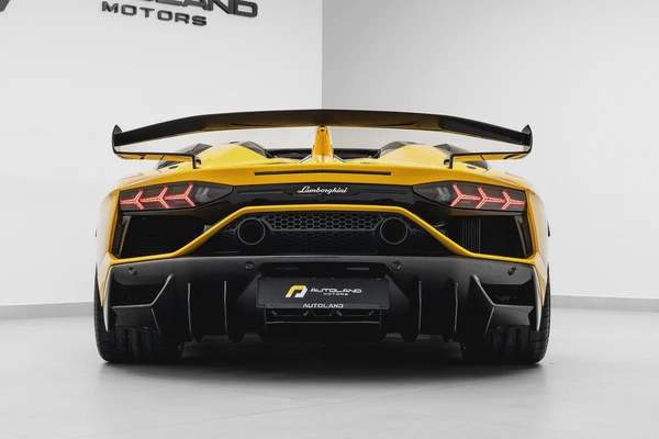 2020 LAMBORGHINI AVENTADOR SVJ ROADSTER LP 770