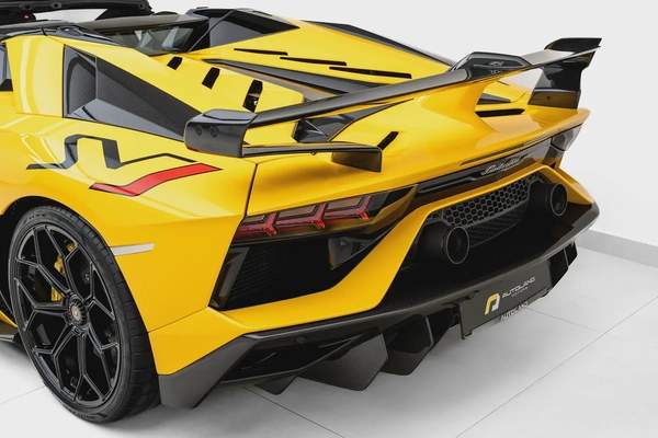 2020 LAMBORGHINI AVENTADOR SVJ ROADSTER LP 770