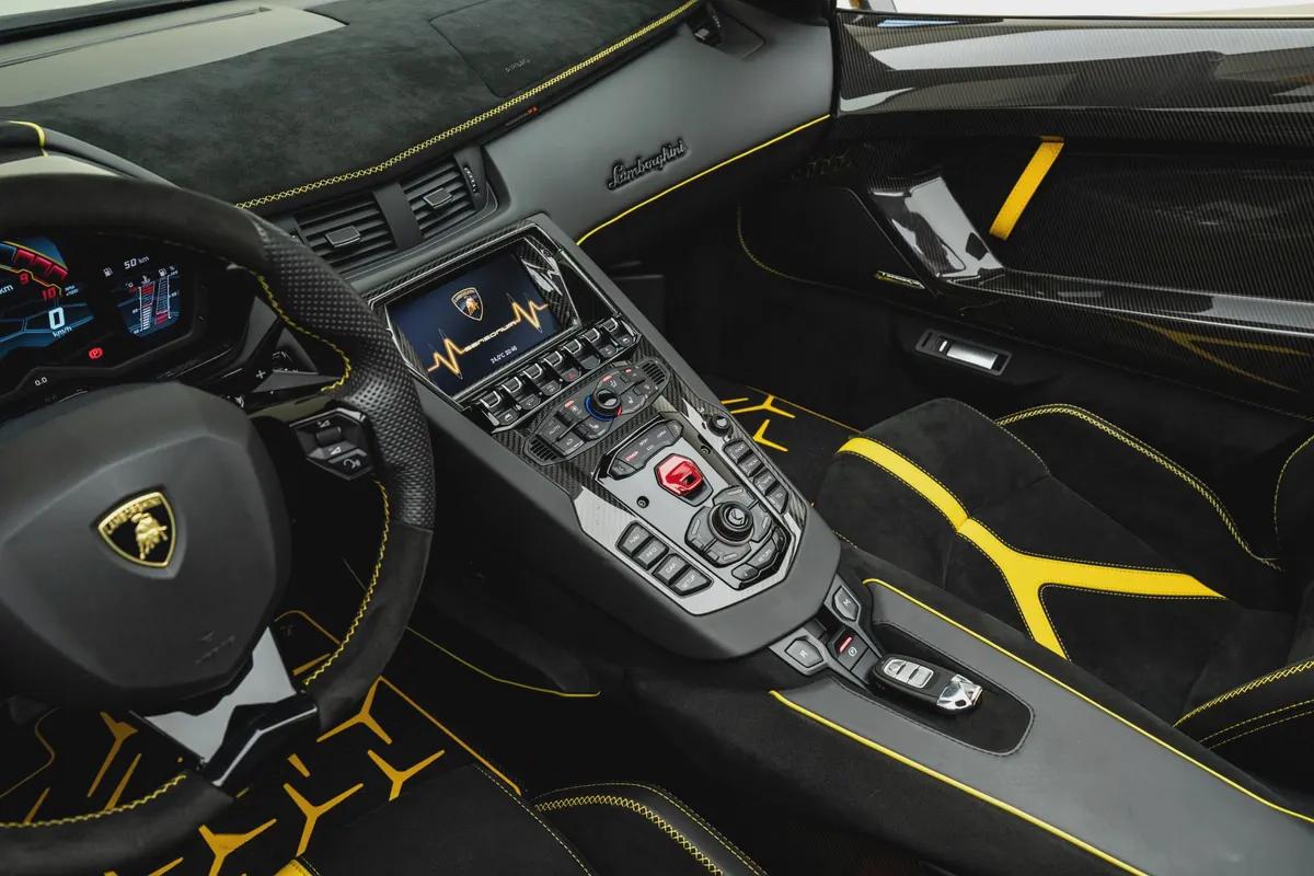 2020 LAMBORGHINI AVENTADOR SVJ ROADSTER LP 770-11-11