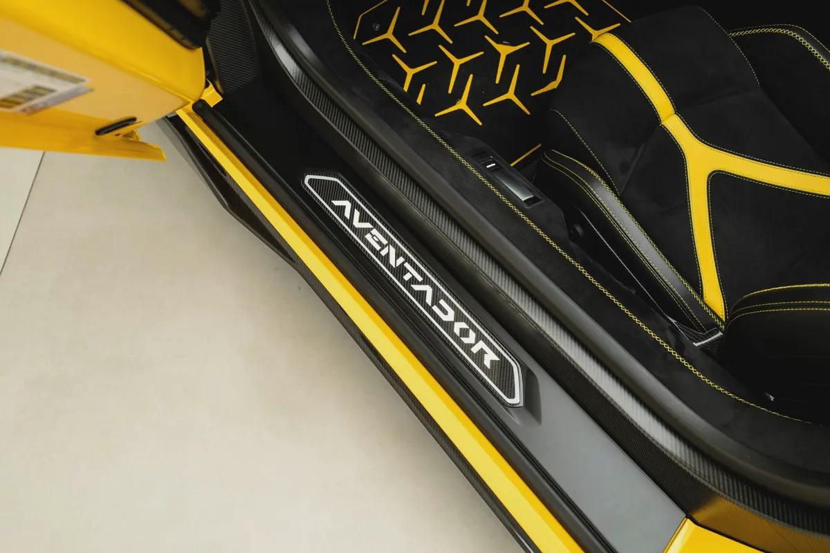 2020 LAMBORGHINI AVENTADOR SVJ ROADSTER LP 770-12-12