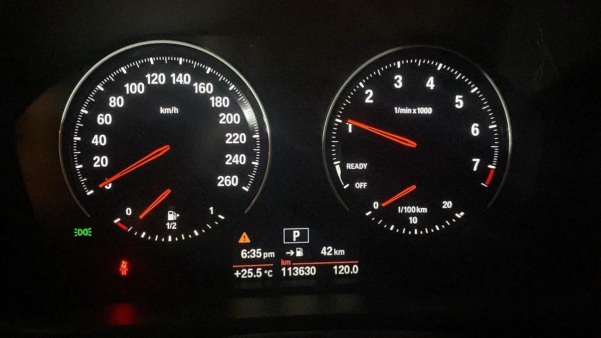 2019 BMW X1 SDrive20i full option panorama || AGENCY SERVICES || accident free-7-7