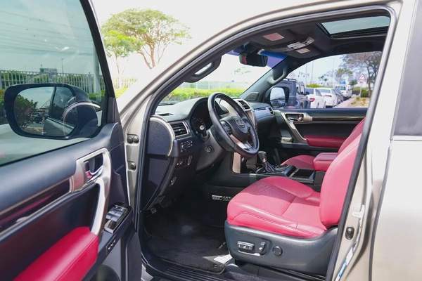 LEXUS GX 460 PREMIER 2021!! GCC SPECS!! LOW MILEAGE