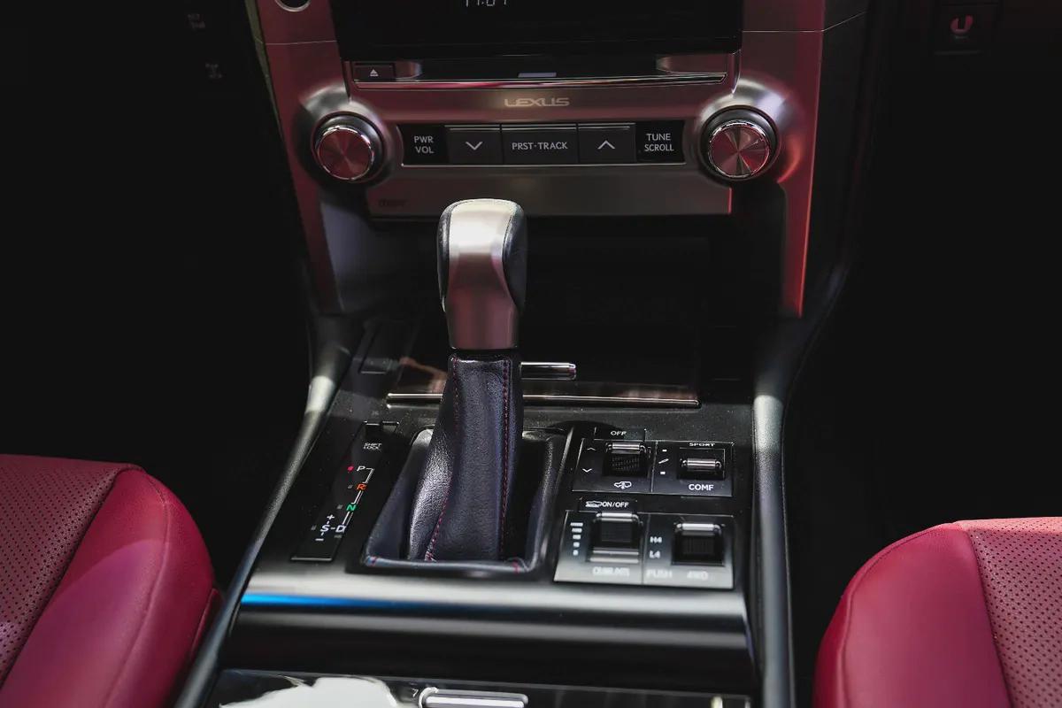 LEXUS GX 460 PREMIER 2021!! GCC SPECS!! LOW MILEAGE-7-7