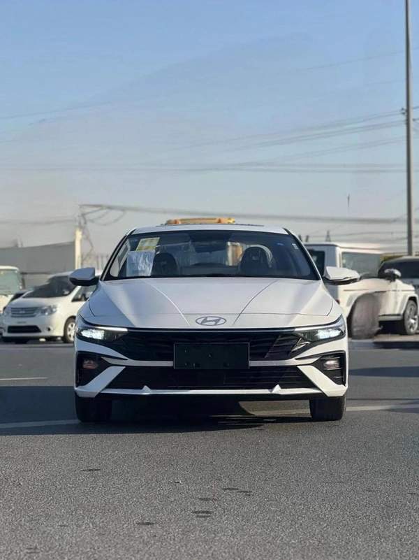 Hyundai Elantra 2025 1.5L - China- Full Options - Brand New