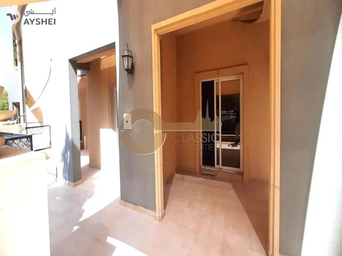 Retrieving data. Wait a few seconds and try to cut or copy again.-8-8