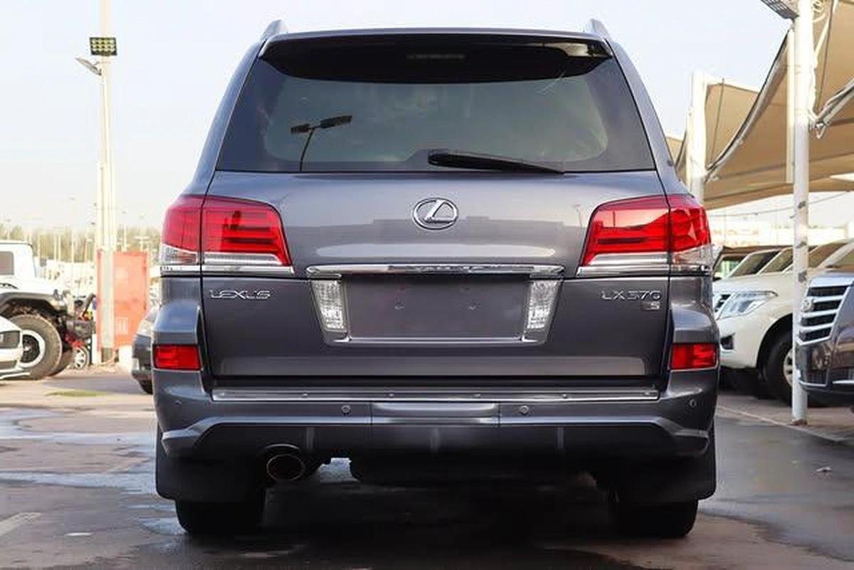 LEXUS LX570 2014 Full Option-4-4