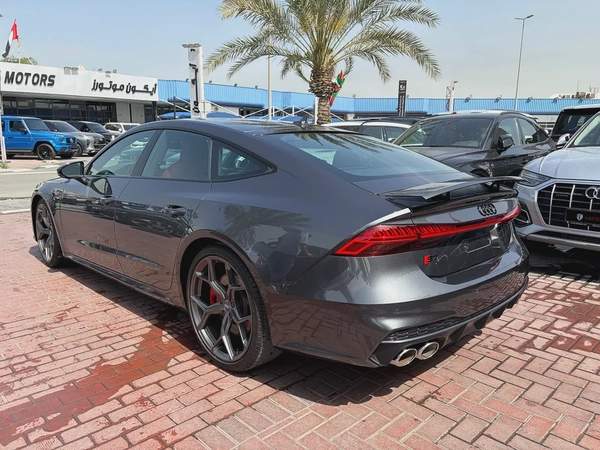 2024 Audi S7 4.0 TFSI quattro - GCC Specs - Brand New