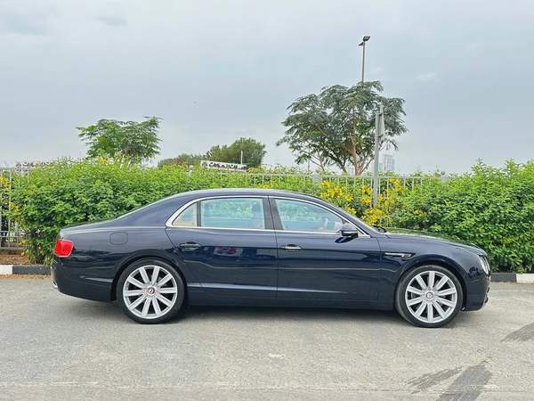 Bentley Flying Spur 2015 - GCC Specs