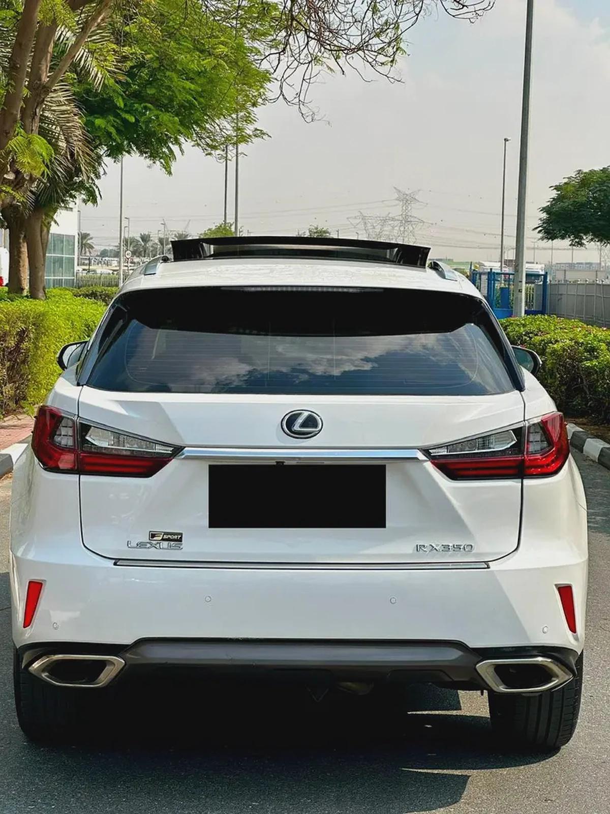 2100/-AED EMI RX-350 FSPORT 2017 4X4 ||GCC Specs||V Shape ||Agency Maintained-3-3