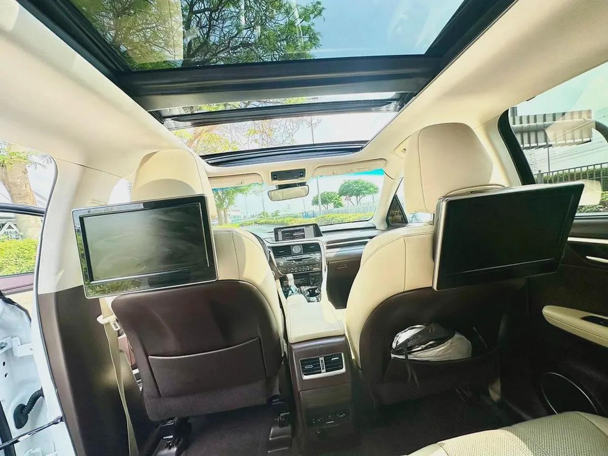 2100/-AED EMI RX-350 FSPORT 2017 4X4 ||GCC Specs||V Shape ||Agency Maintained-6-6