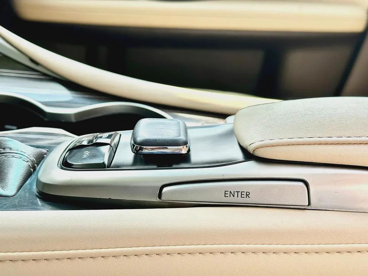 2100/-AED EMI RX-350 FSPORT 2017 4X4 ||GCC Specs||V Shape ||Agency Maintained-14-14