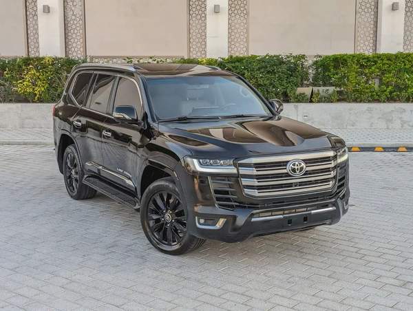 TOYOTA LAND CRUISER 2008 FACELIFTED 2025 VXR V8 FULL OPTION GCC IN EXCELLENT CONDITION