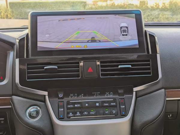 TOYOTA LAND CRUISER 2008 FACELIFTED 2025 VXR V8 FULL OPTION GCC IN EXCELLENT CONDITION