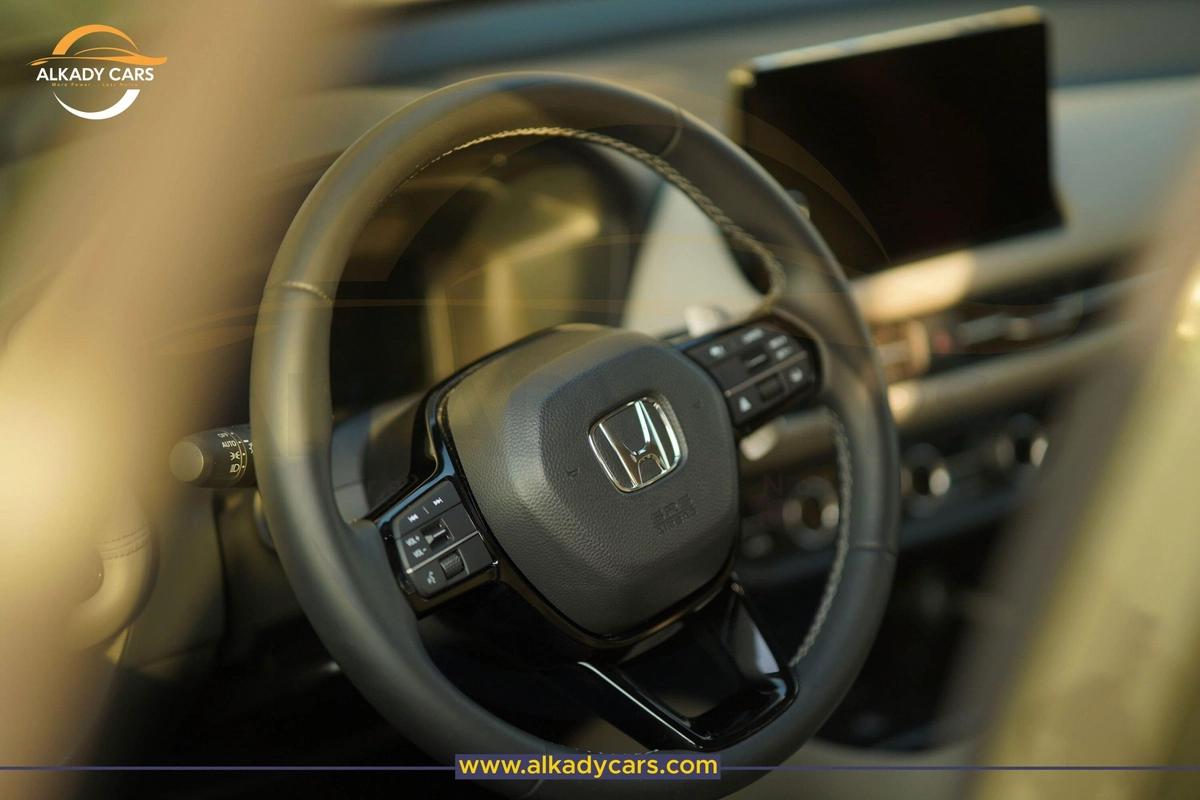 HONDA ZR-V 1.5L TURBO LX-5-5