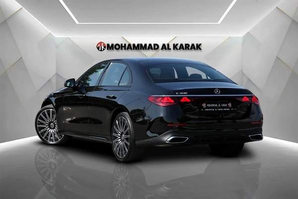 MERCEDES BENZ E 300 - 2024 - GCC - GARGASH WARRANTY + SERVICE CONTRACT - ORIGINAL PAINT