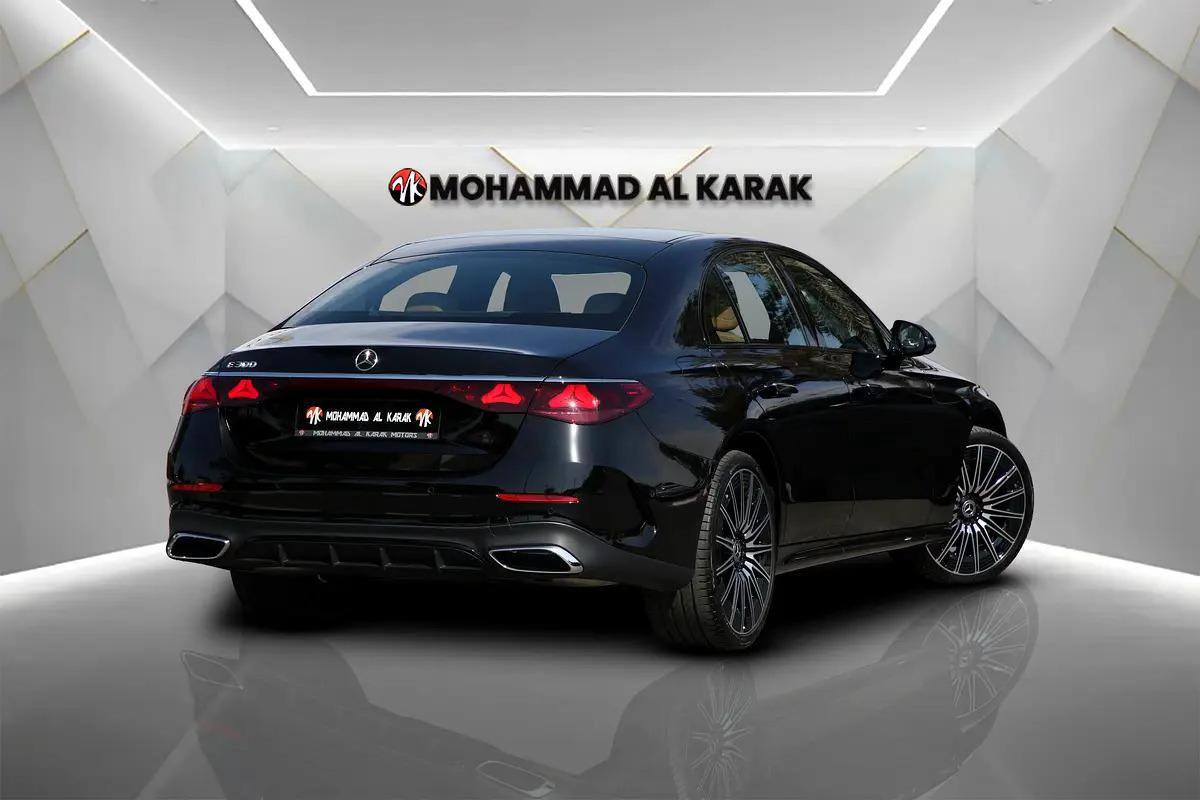 MERCEDES BENZ E 300 - 2024 - GCC - GARGASH WARRANTY + SERVICE CONTRACT - ORIGINAL PAINT-1-1