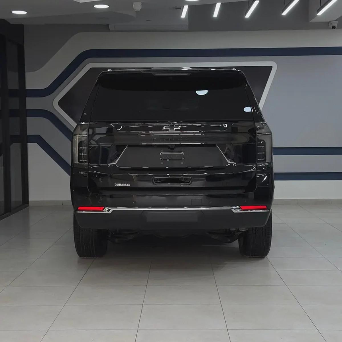 2025 Chevrolet Tahoe LT Duramax Diesel 3.0L turbo-4-4