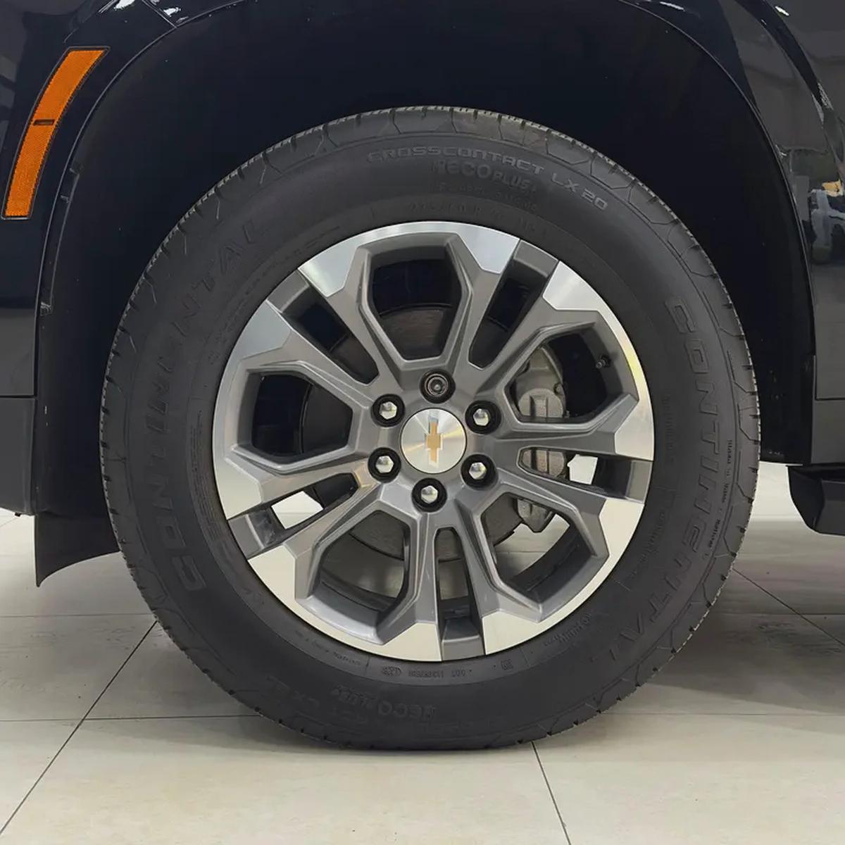 2025 Chevrolet Tahoe LT Duramax Diesel 3.0L turbo-17-17