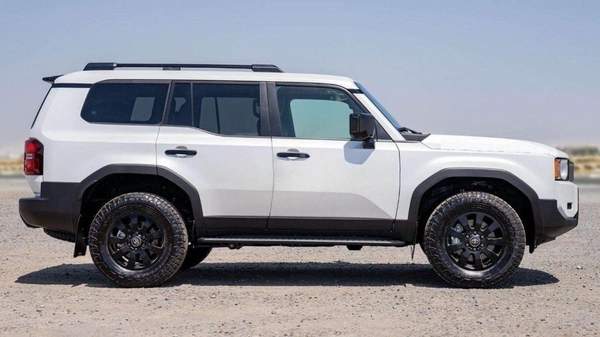 Toyota Prado TOYOTA PRADO 250 2.8D AT FIRST EDITION MY2025 – BLUE & GREY ROOF