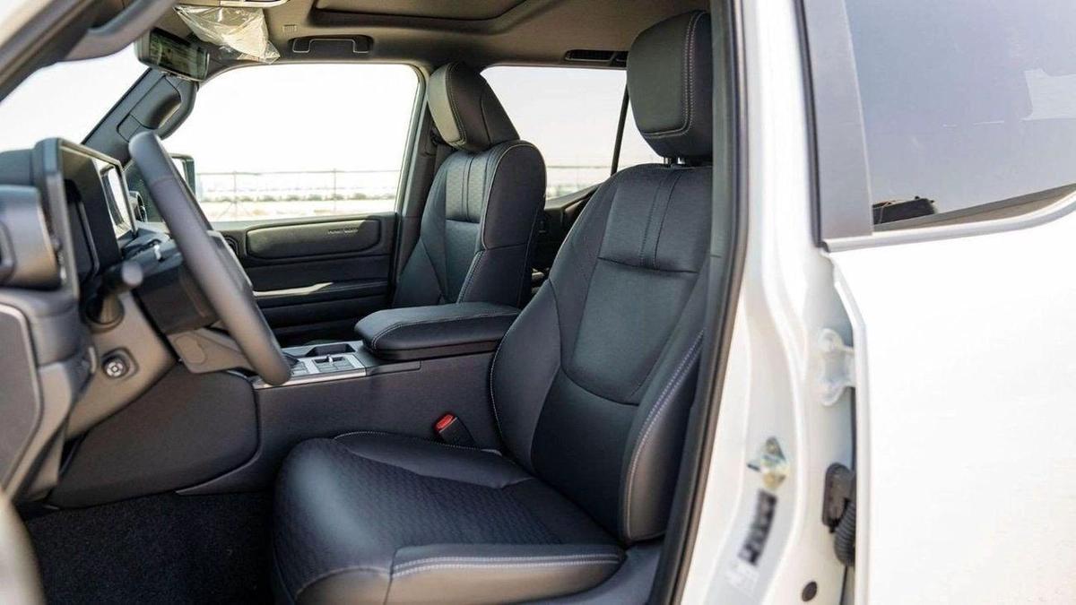 Toyota Prado TOYOTA PRADO 250 2.8D AT FIRST EDITION MY2025 – BLUE & GREY ROOF-11-11