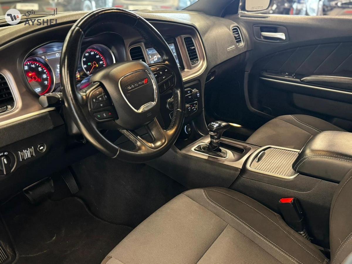 Dodge Charger 2022-5-5