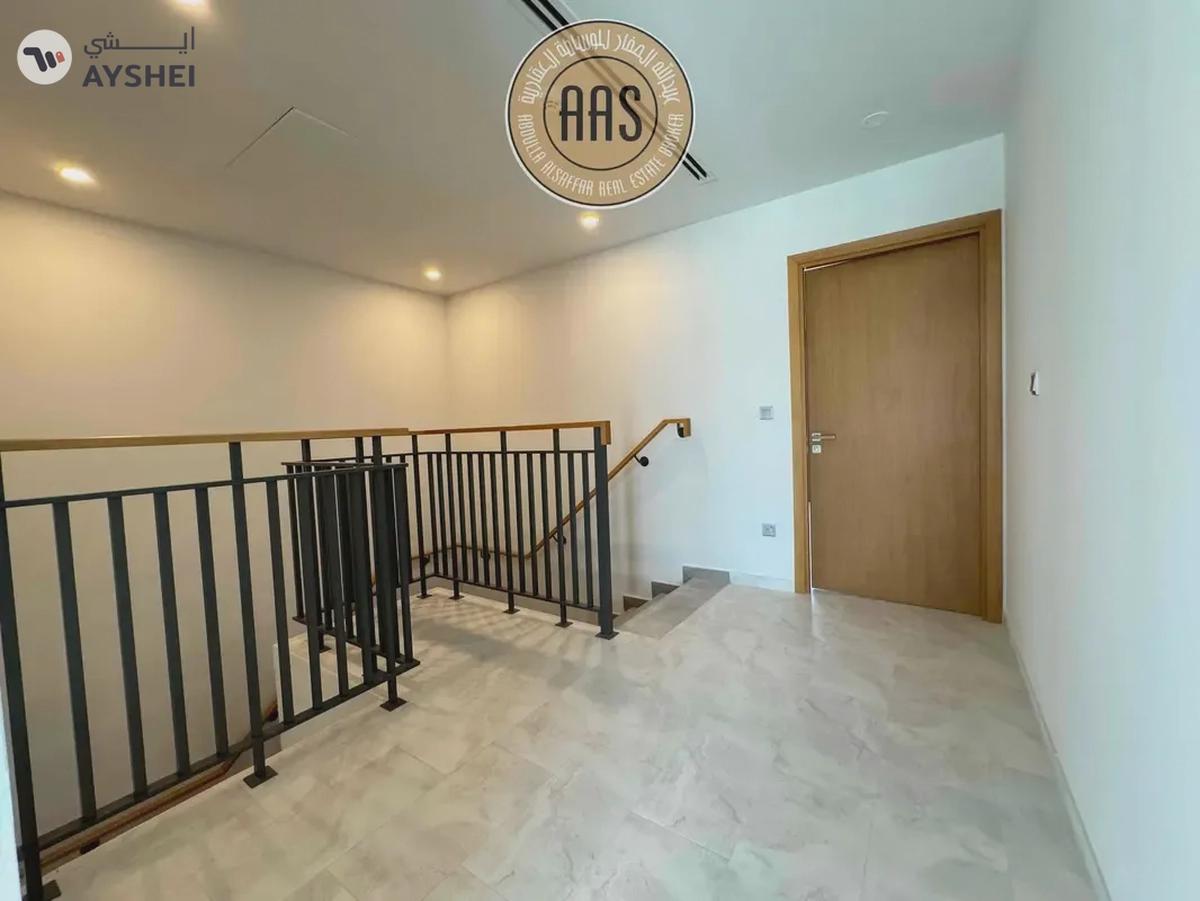 Limited Time Offer! 4BR Townhouse Villa Available For Rent in Villanova-2-2