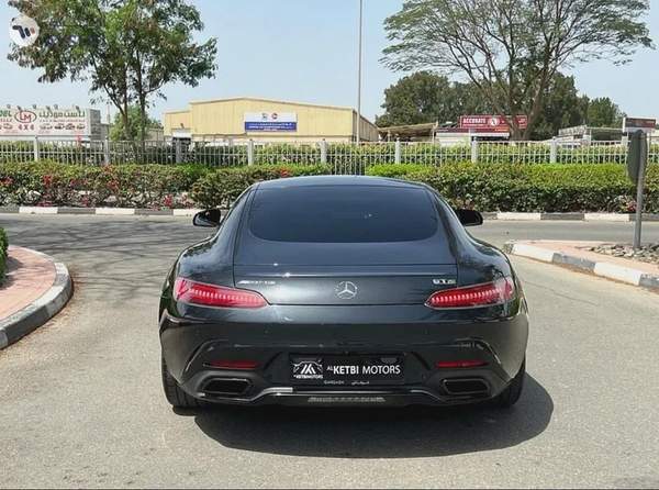 Mercedes benz GTS 2015