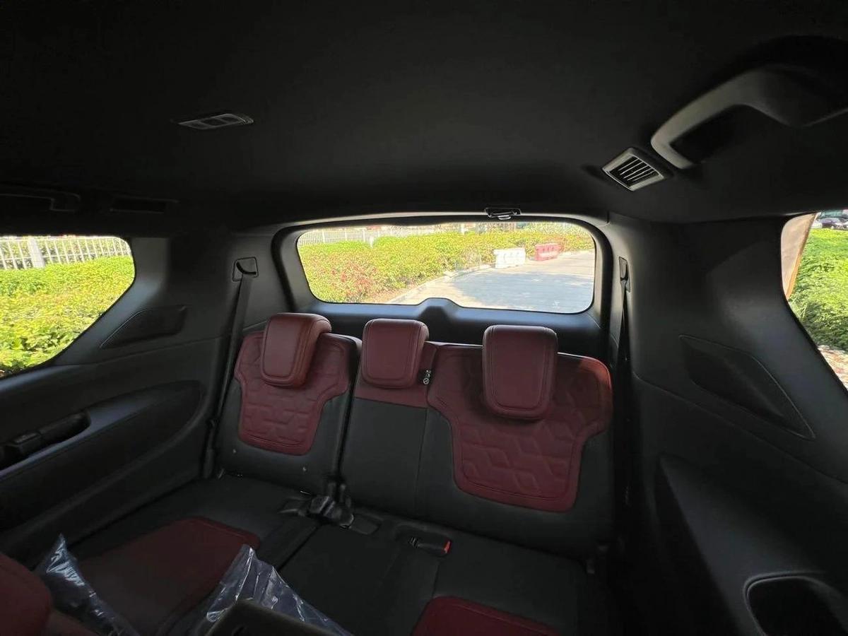 Nissan Patrol SE Platinum 2026-4-4