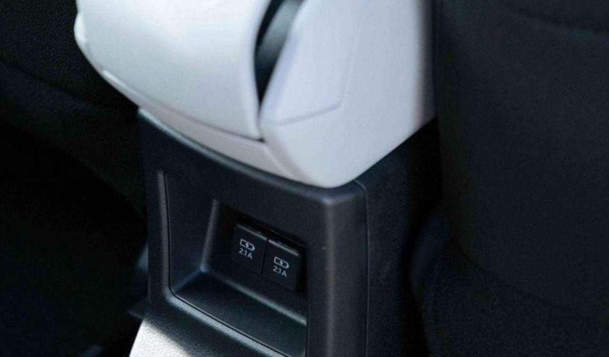 Toyota Veloz Toyota Veloz 2025 Toyota Veloz V 1.5 - Black inside Black-14-14