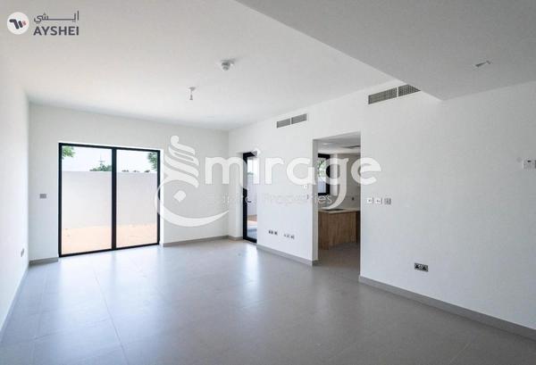 TOWNHOUSE FOR SALE IN NOYA 1, NOYA