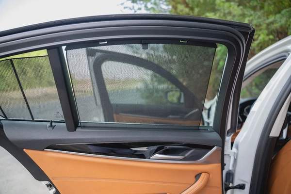 BMW 520i Joy Edition – 2022 | FULL SERVICE HISTORY GCC | 101,984 KM | AED 95,000