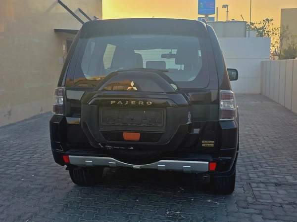 Mitsubishi Pajero GLS 2020 - GCC Specs - Excellent Condition