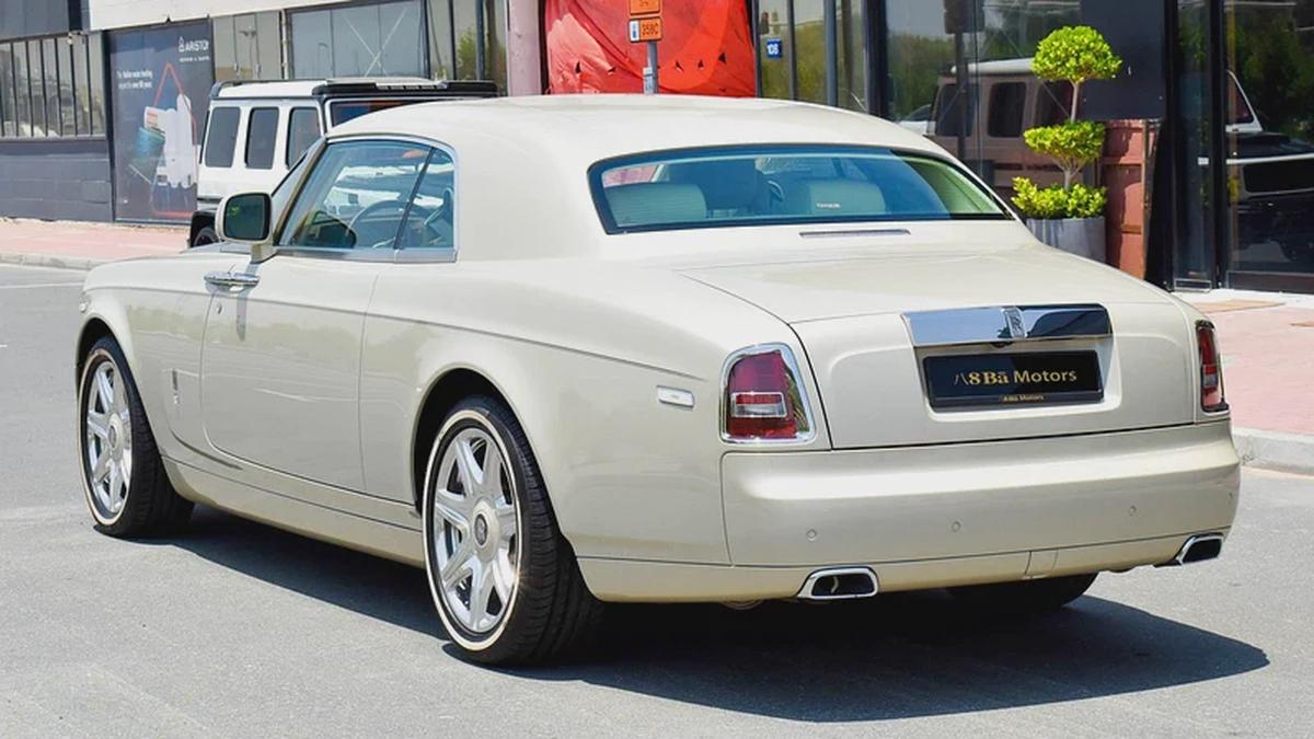 Rolls Royce Coupe 2016 - GCC - Brand New - Fully Loaded - Hard to find!-5-5
