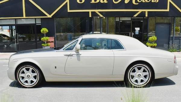 Rolls Royce Coupe 2016 - GCC - Brand New - Fully Loaded - Hard to find!