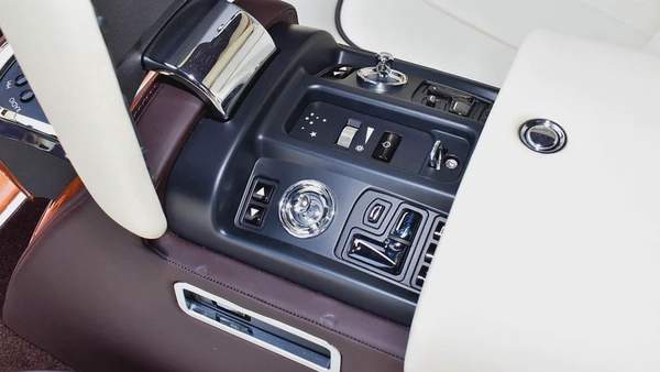 Rolls Royce Coupe 2016 - GCC - Brand New - Fully Loaded - Hard to find!