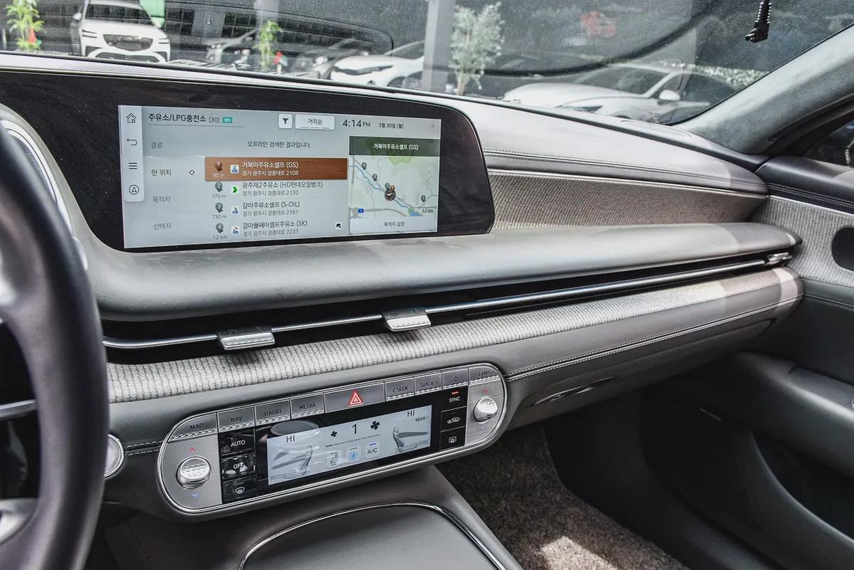 Genesis G90 Premium 2022 | Korean Specs | Clean Title | 48K KM | Black | جينسس G90 بريميوم 2022-19-19